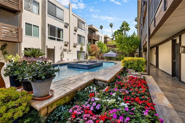$299,000 | 525 South Ardmore Avenue, Unit 257, Los Angeles, CA 90020