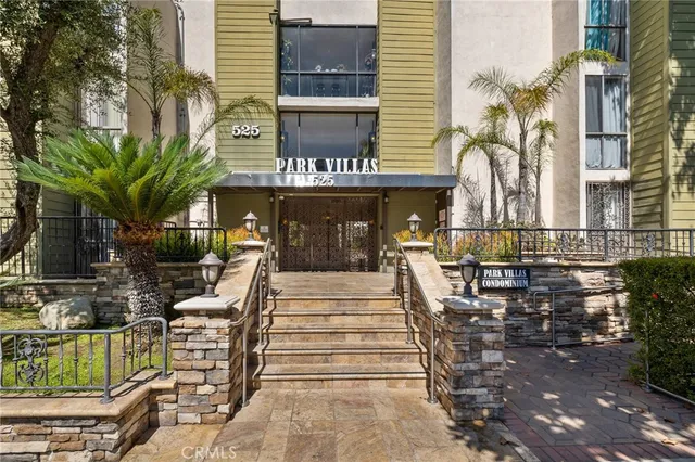 $299,000 | 525 South Ardmore Avenue, Unit 257, Los Angeles, CA 90020