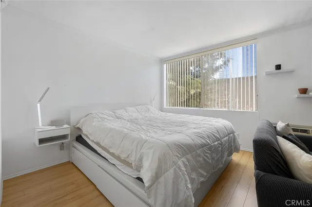 $299,000 | 525 South Ardmore Avenue, Unit 257, Los Angeles, CA 90020