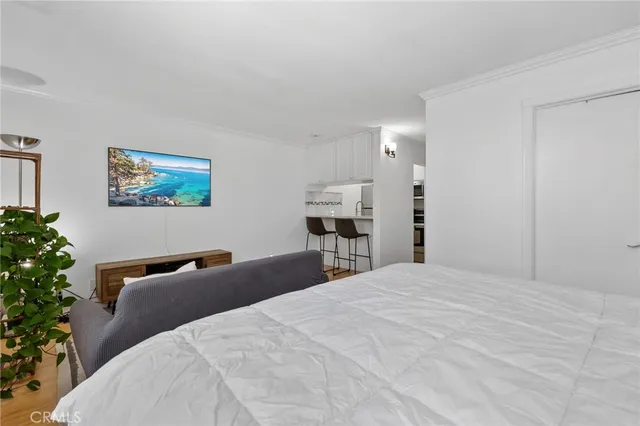 $299,000 | 525 South Ardmore Avenue, Unit 257, Los Angeles, CA 90020