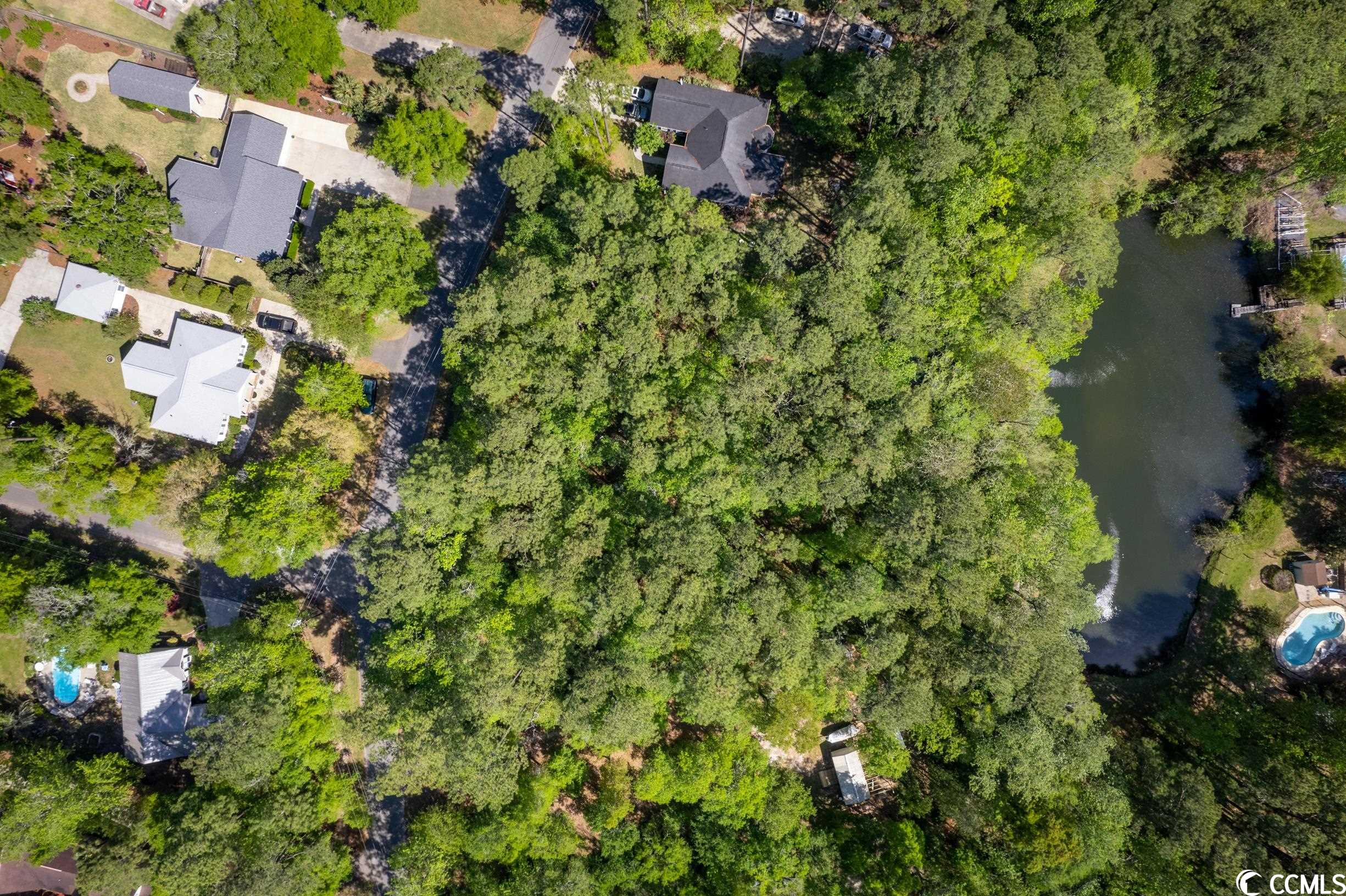 209 Otter Run Road Pawleys Island, SC 29585 - Photo 18 of 24 Gallery Image 18