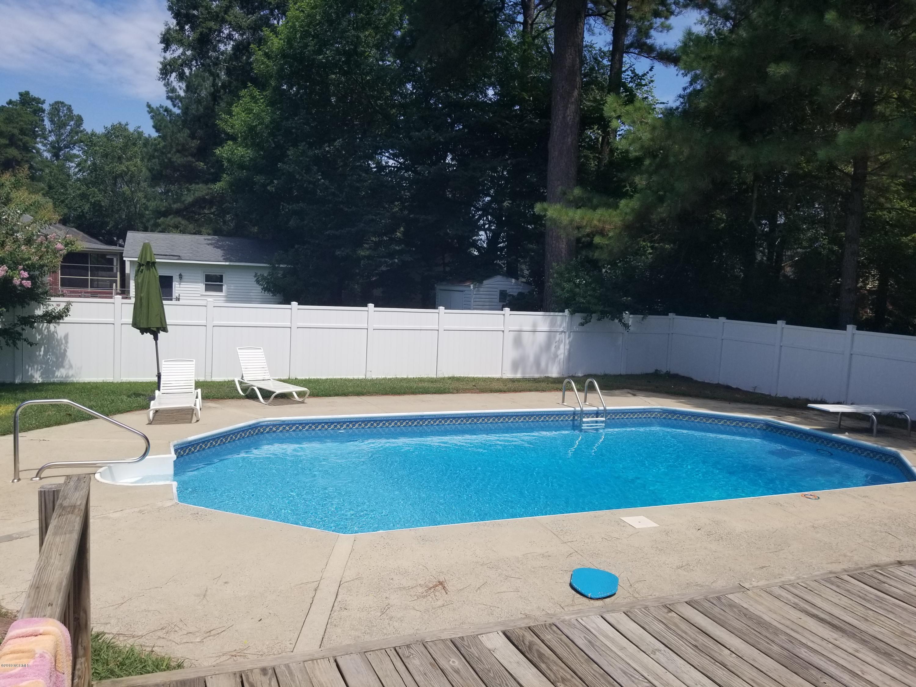 2301 Woodview Road Kinston, NC 28504 - Photo 16 of 21 20190719_114851