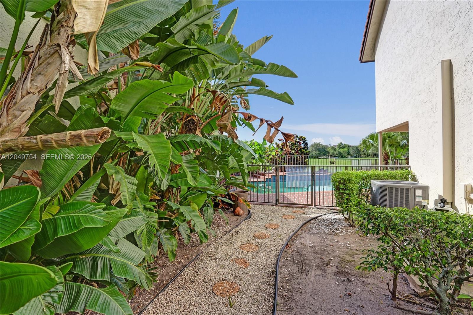 22508 Esplanada Circle Boca Raton, FL 33433 - Photo 10 of 15