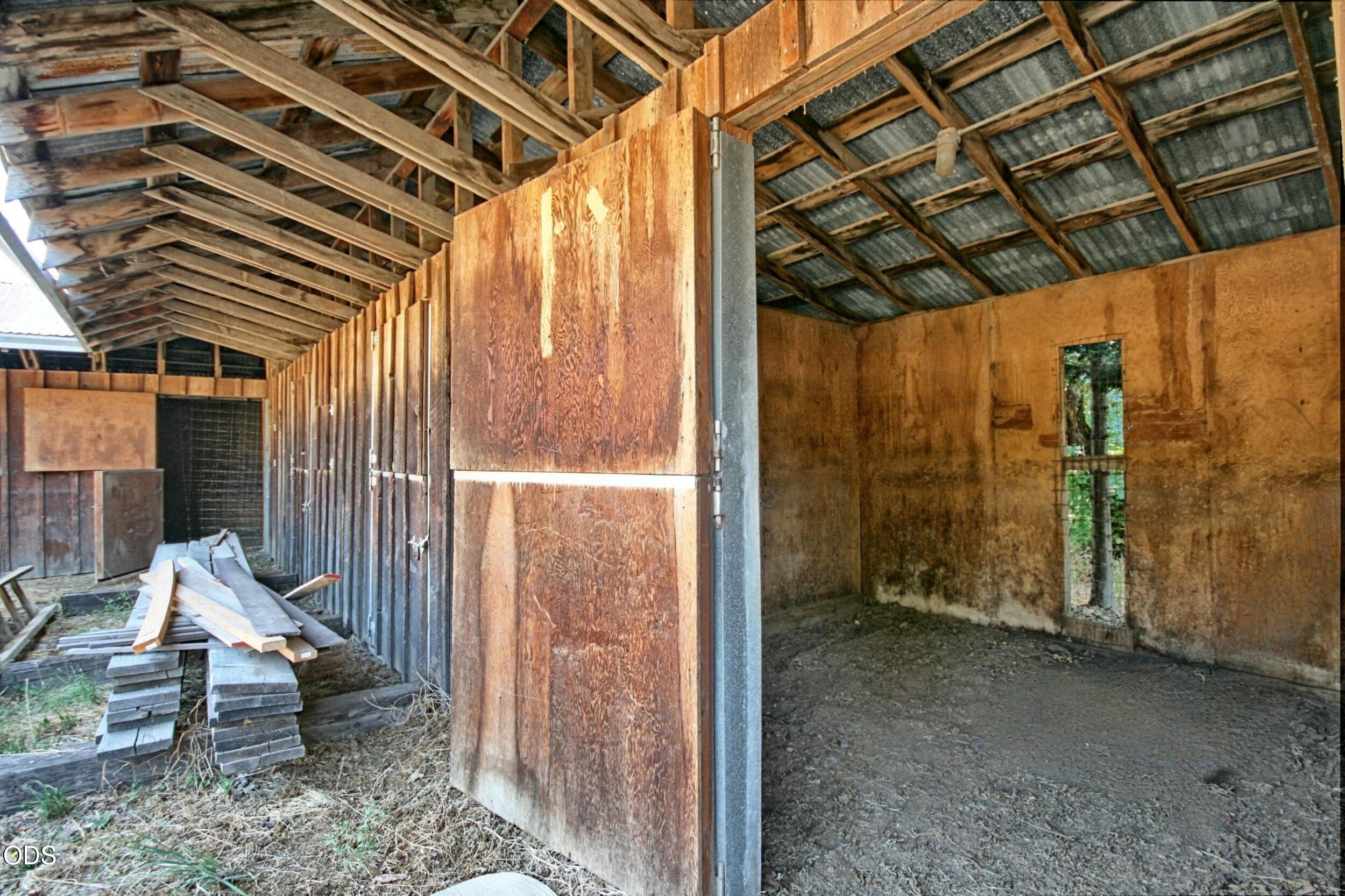 7763 Thompson Creek Road Williams, OR 97544 - Photo 78 of 113 Gallery Image 78