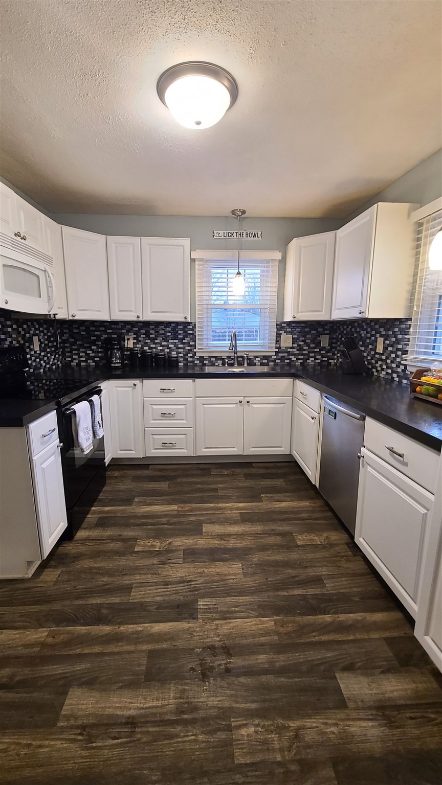 9733 Heim Road Chandler, IN 47610 - Photo 11 of 29 Gallery Image 11