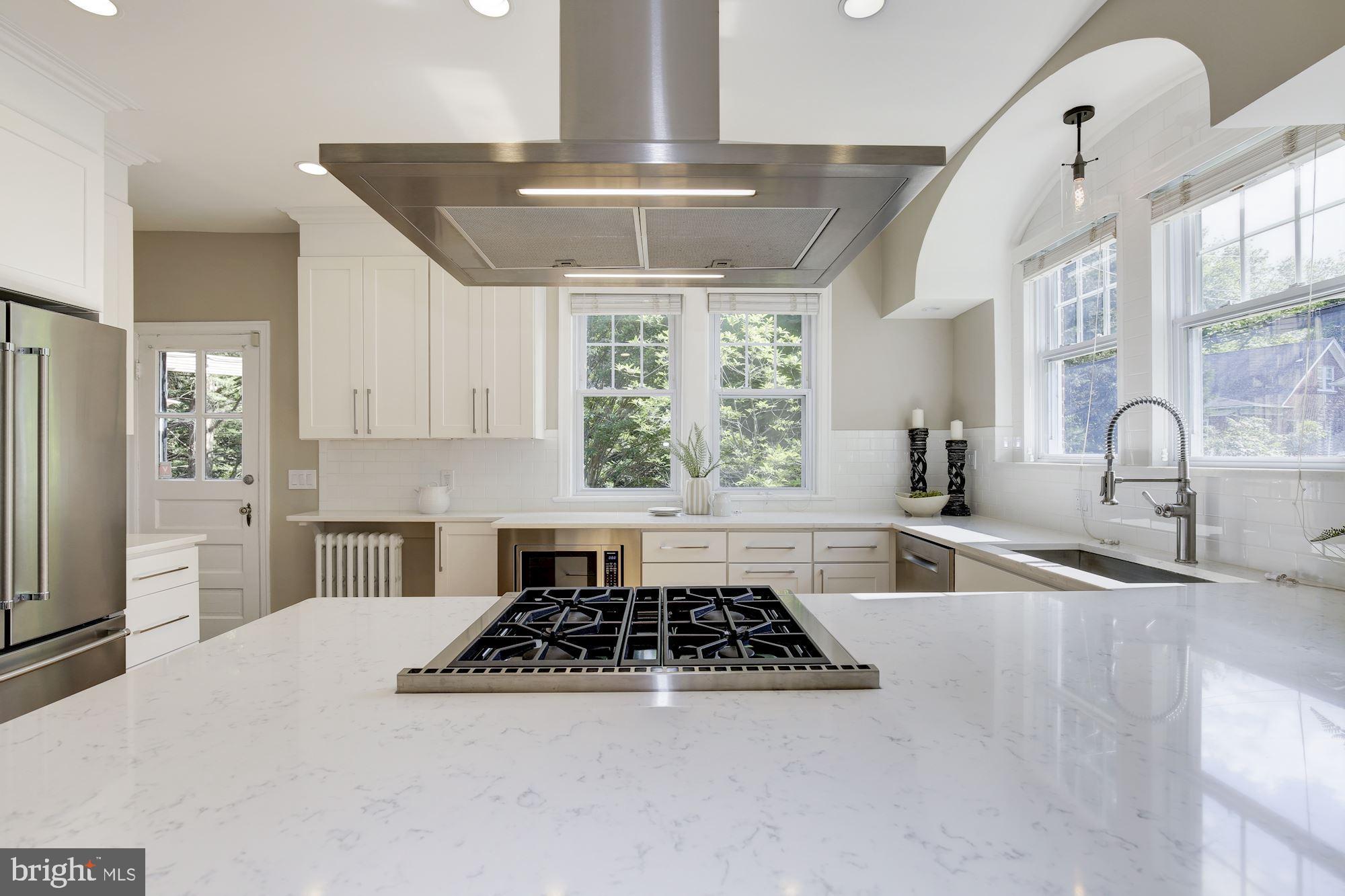 3230 Military Road Northwest Washington, DC 20015 - Photo 9 of 28