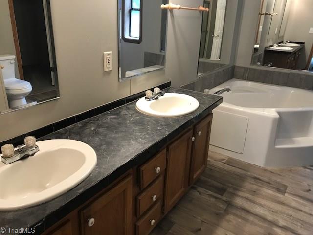 156 Dockery Road Purlear, NC 28665 - Photo 15 of 18 Gallery Image 15