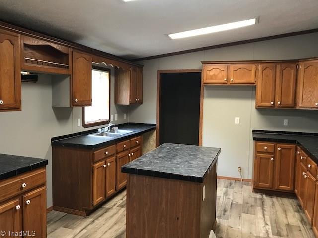 156 Dockery Road Purlear, NC 28665 - Photo 4 of 18 Gallery Image 4