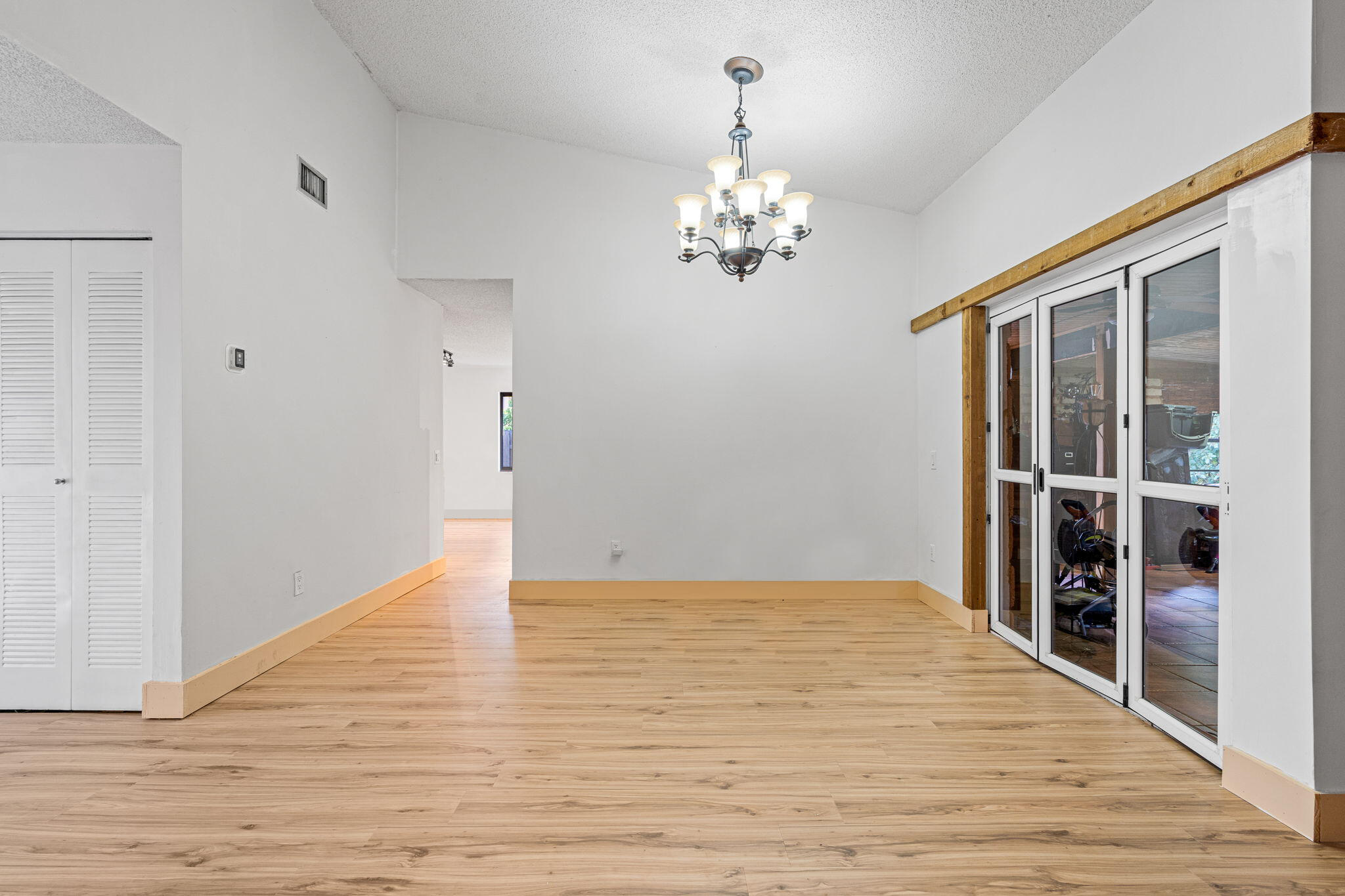 5441 Southwest 155th Place Miami, FL 33185 - Photo 22 of 76 17-web-or-mls-17