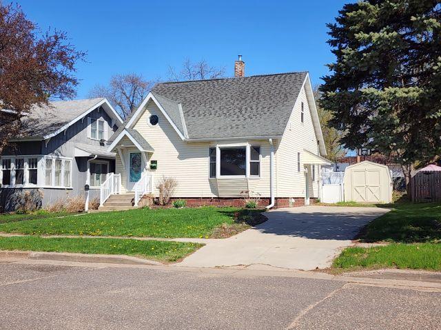 143 Maple Street East Amery, WI 54001 - Photo 2 of 26