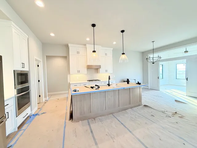 $1,278,000 | L129 Moll, Waunakee, WI 53597