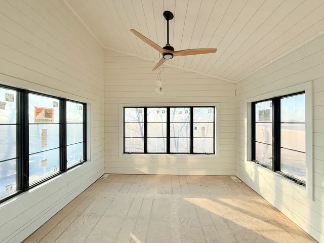 $1,278,000 | L129 Moll, Waunakee, WI 53597