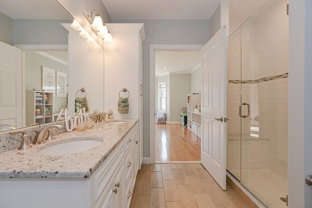 13 Dexter Road, Unit 13 Foxboro, MA 02035 - Photo 17 of 37 Gallery Image 17