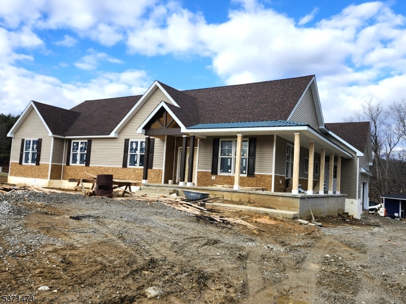 81 Belview Road Phillipsburg, NJ 08865 - Photo 5 of 5 a front view of a house with a yard