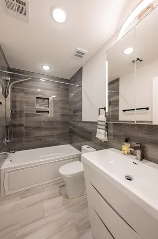 $625,000 | 270 St Pauls Avenue, Unit 4, Jersey City, NJ 07306