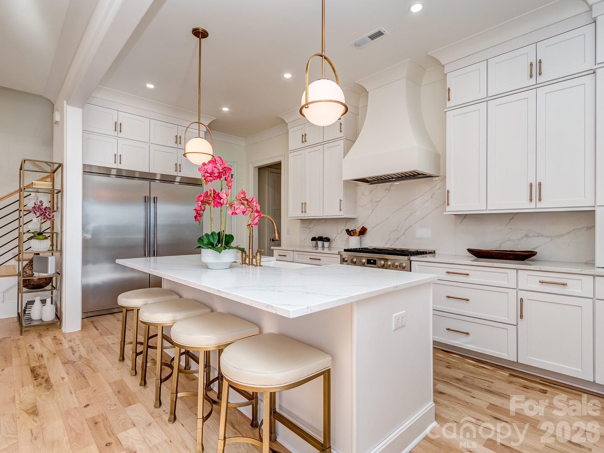3908 Hough Road Charlotte, NC 28209 - Photo 3 of 41 Gallery Image 3