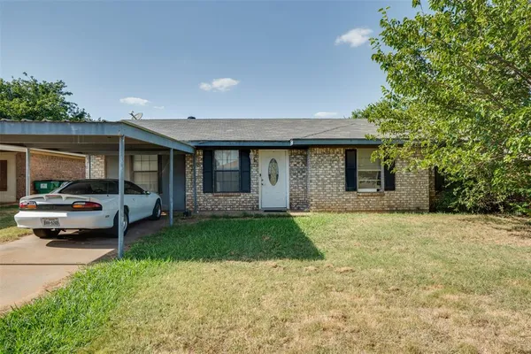 $155,000 | 1308 Mockingbird Drive, Iowa Park, TX 76367