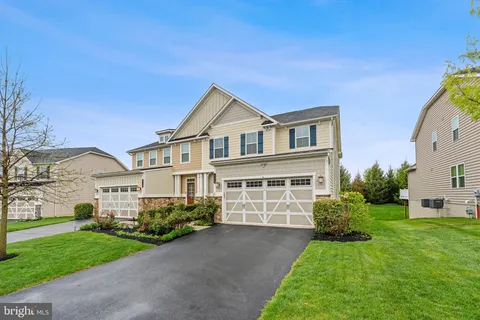 $869,900 | 408 Quarry Point Road, Malvern, PA 19355