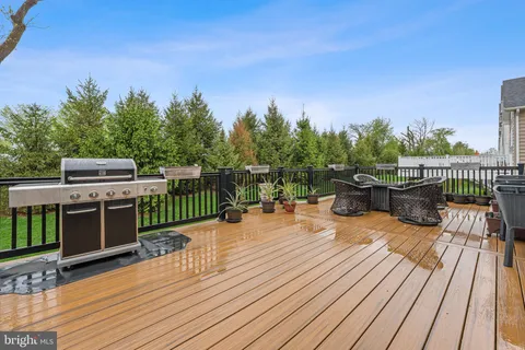 $869,900 | 408 Quarry Point Road, Malvern, PA 19355