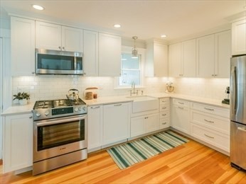 17 Warwick Road Watertown, MA 02472 - Photo 4 of 12
