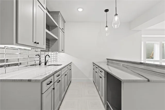 $599,900 | 9845 Northeast 104th Terrace, Kansas City, MO 64157