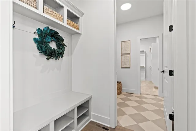 $599,900 | 9845 Northeast 104th Terrace, Kansas City, MO 64157