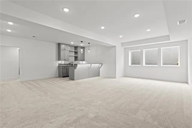 $599,900 | 9845 Northeast 104th Terrace, Kansas City, MO 64157