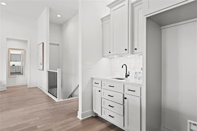 $599,900 | 9845 Northeast 104th Terrace, Kansas City, MO 64157