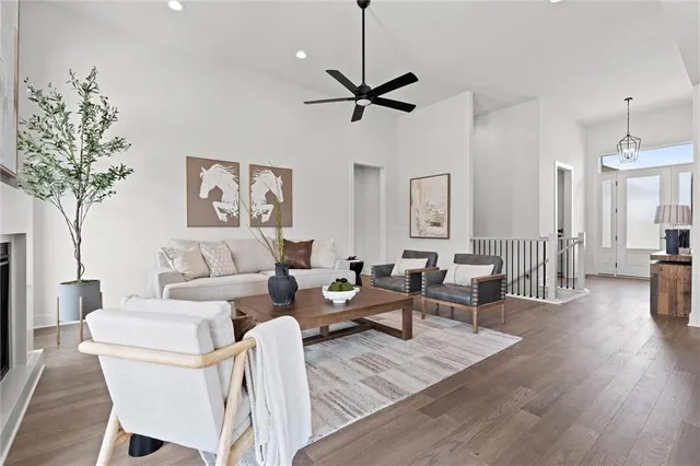 $599,900 | 9845 Northeast 104th Terrace, Kansas City, MO 64157