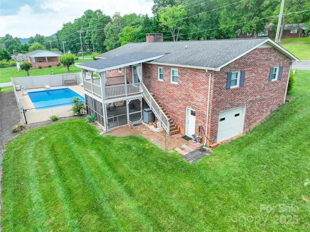 $320,000 | 2963 Freezer Locker Road, Hudson, NC 28638