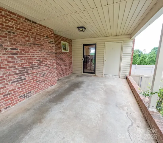 $320,000 | 2963 Freezer Locker Road, Hudson, NC 28638