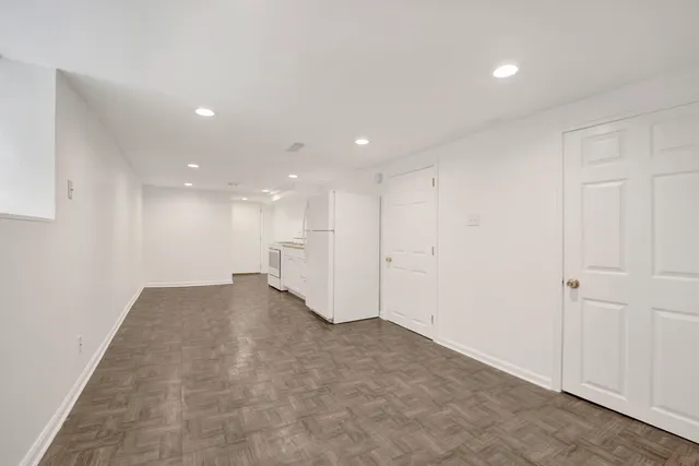 $1,450 | 5037 West Winona Street, Unit G, Chicago, IL 60630