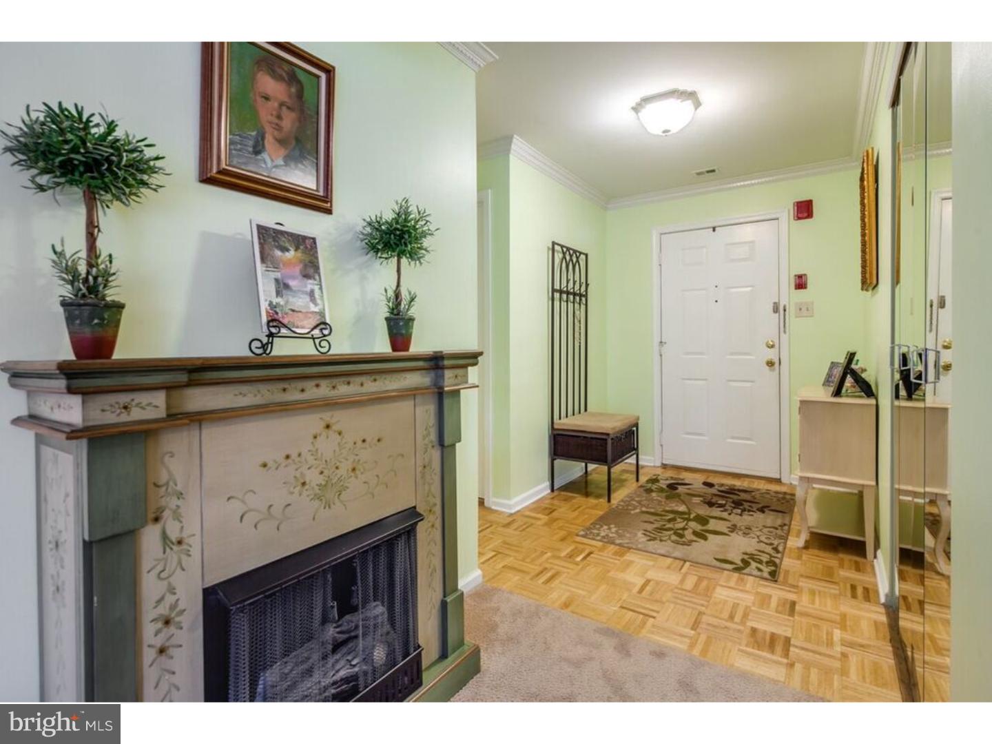 71208 Delaire Landing Road, Unit 208 Philadelphia, PA 19114 - Photo 2 of 25 Gallery Image 2