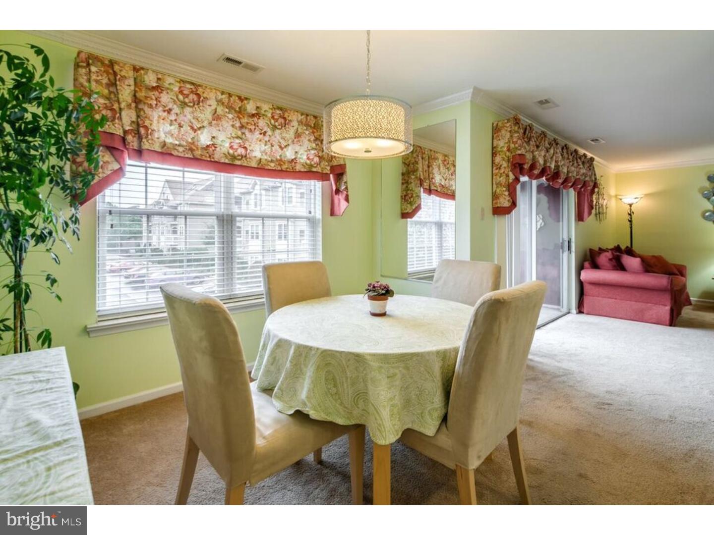 71208 Delaire Landing Road, Unit 208 Philadelphia, PA 19114 - Photo 8 of 25 Gallery Image 8
