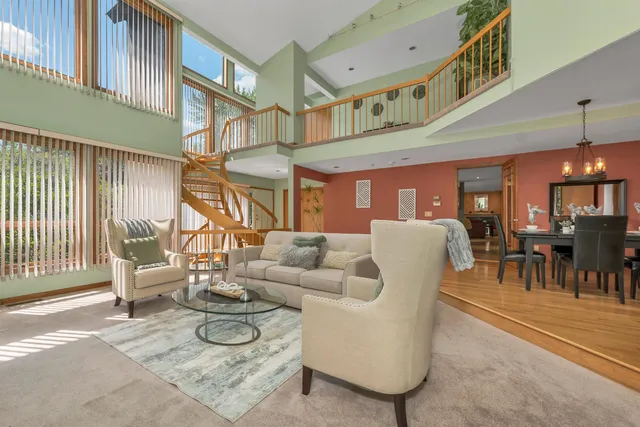 $1,125,000 | 82 Pilgrim Drive, Bedford, NH 03110