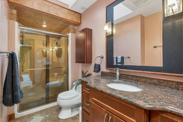 $1,125,000 | 82 Pilgrim Drive, Bedford, NH 03110