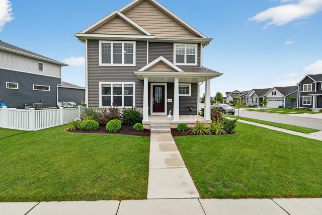 $560,000 | 1208 Merry Blossom Lane, Verona, WI 53593