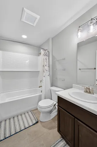 $560,000 | 1208 Merry Blossom Lane, Verona, WI 53593