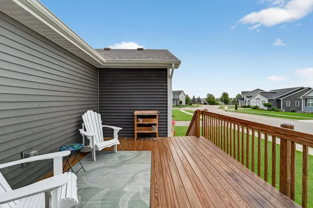 $560,000 | 1208 Merry Blossom Lane, Verona, WI 53593