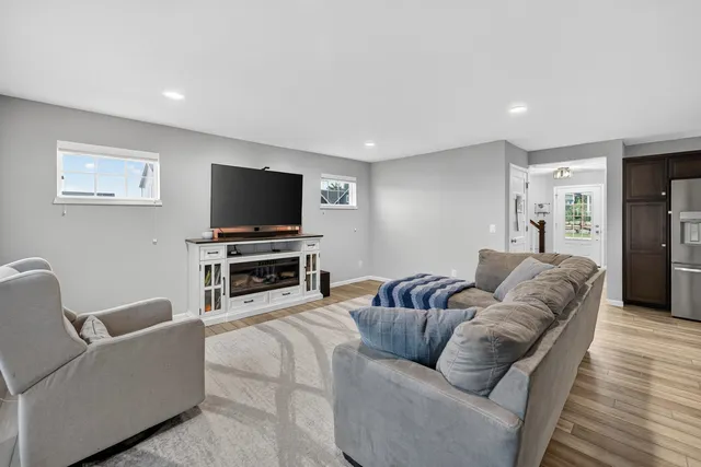 $560,000 | 1208 Merry Blossom Lane, Verona, WI 53593