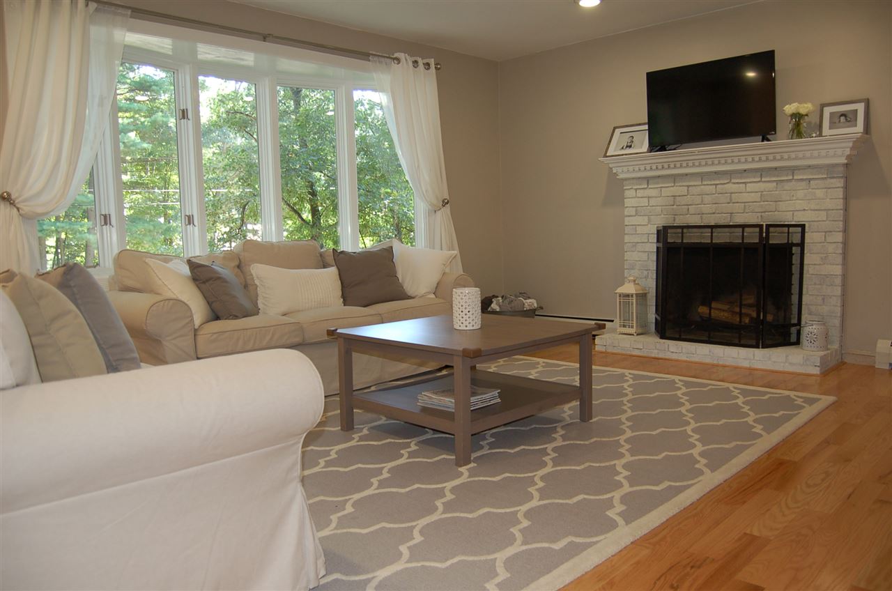 46 Whitford Road Nashua, NH 03062 - Photo 12 of 40