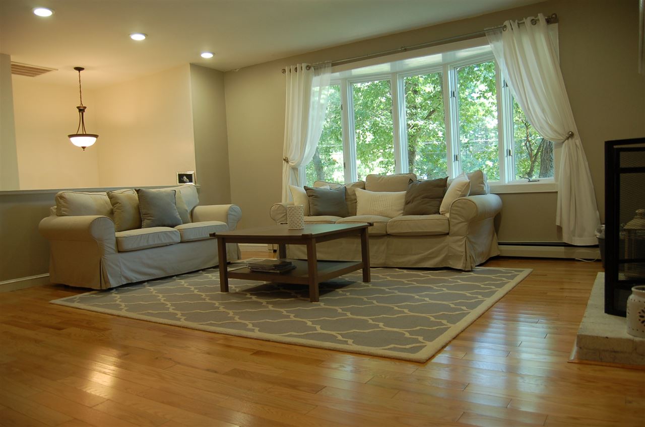 46 Whitford Road Nashua, NH 03062 - Photo 13 of 40
