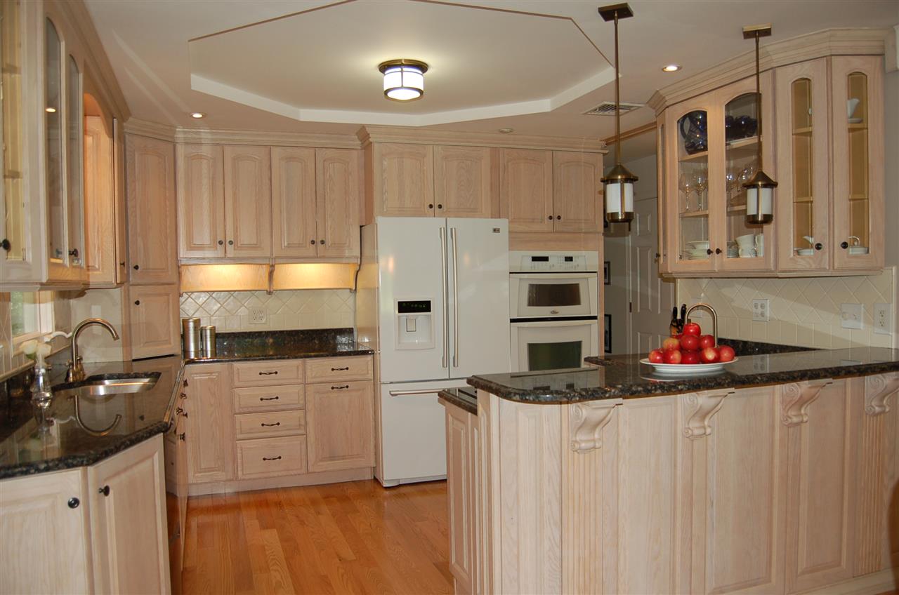 46 Whitford Road Nashua, NH 03062 - Photo 15 of 40