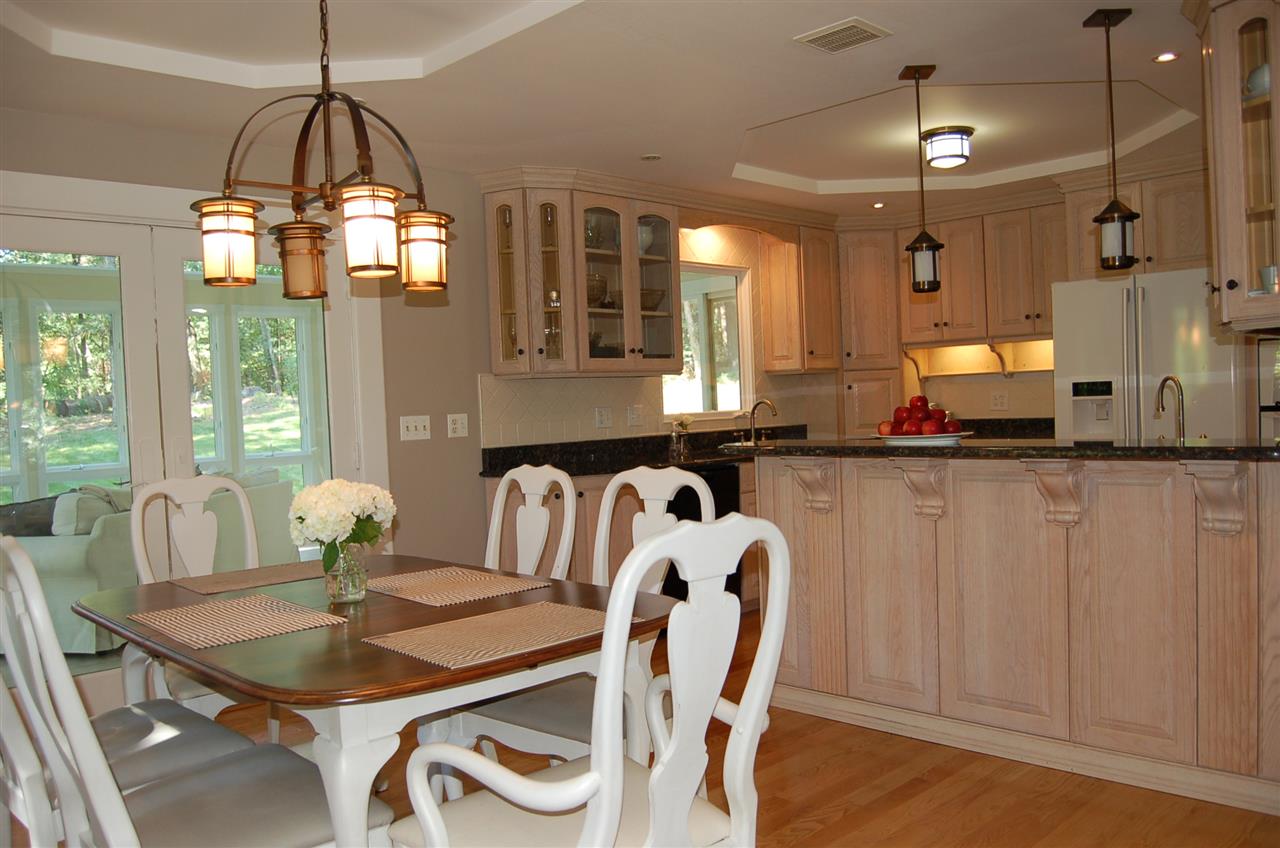 46 Whitford Road Nashua, NH 03062 - Photo 18 of 40