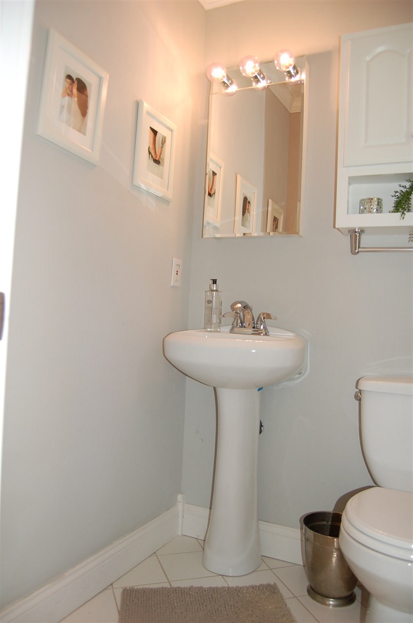 46 Whitford Road Nashua, NH 03062 - Photo 27 of 40