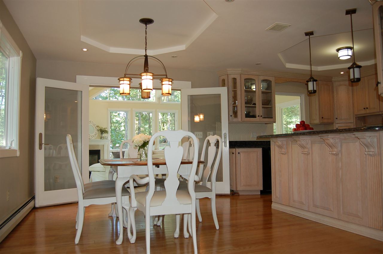 46 Whitford Road Nashua, NH 03062 - Photo 10 of 40