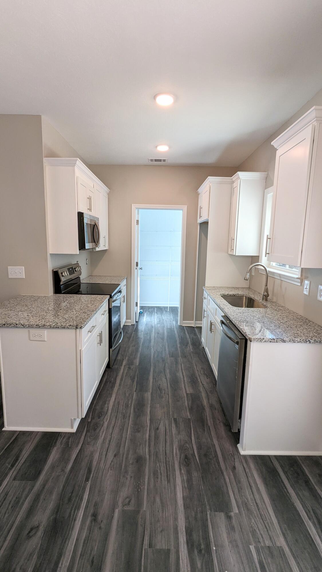 2316 Travis Road Augusta, GA 30906 - Photo 3 of 14 PXL_20231205_172408518~2