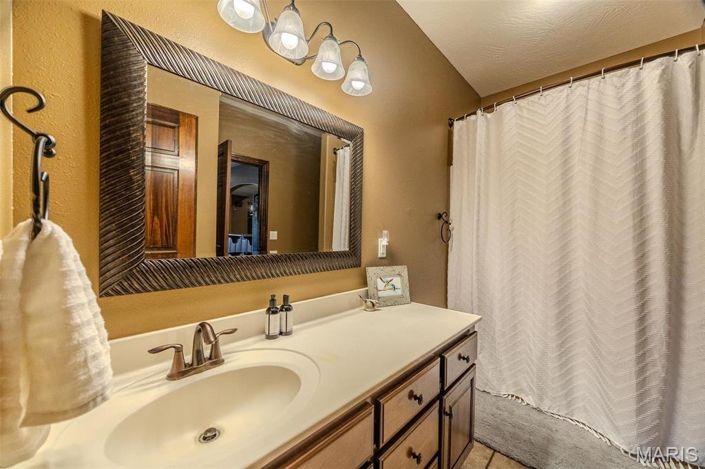 959 Cobblestone Court Lebanon, MO 65536 - Photo 39 of 88