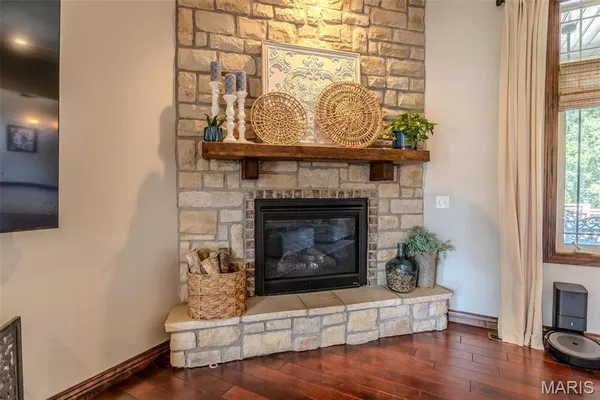 $629,900 | 959 Cobblestone Court, Lebanon, MO 65536