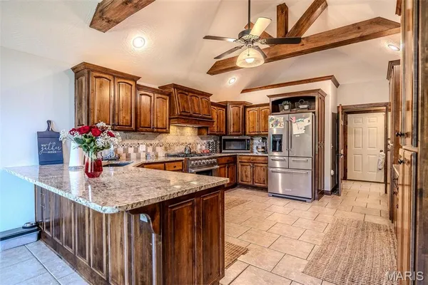 $629,900 | 959 Cobblestone Court, Lebanon, MO 65536